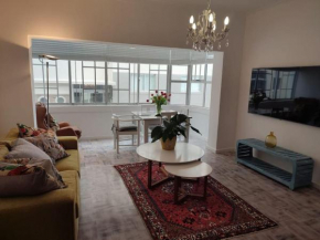 Relaxing sea facing apartment
